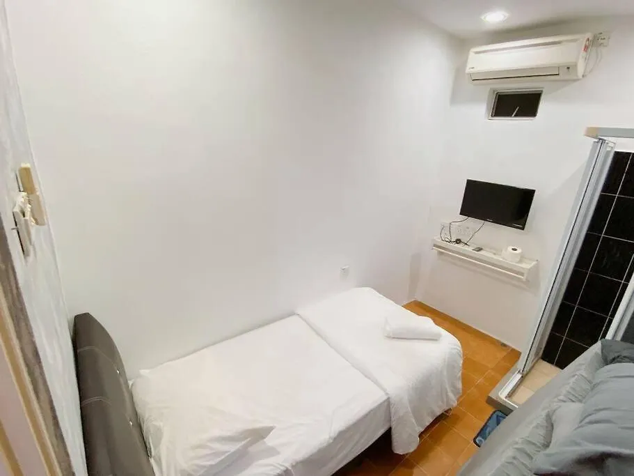 B02 Istimewa Bungalow Homestay In Pandan Johor Bahru 0*,  Malaysia