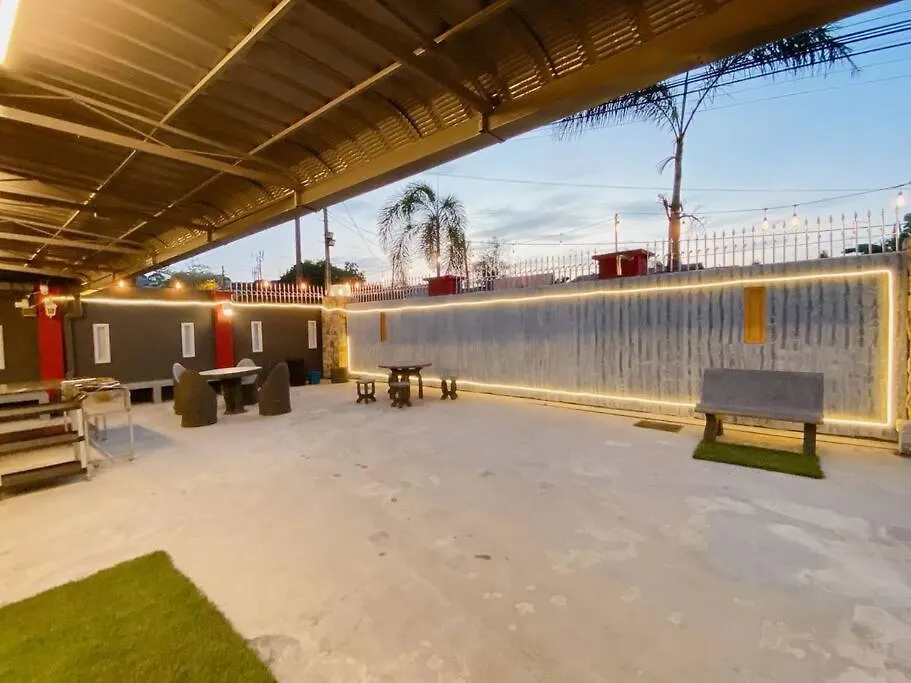 B02 Istimewa Bungalow Homestay In Pandan Johor Bahru 0*,  Malaysia